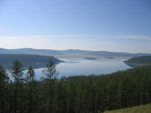 El lago Khovsgol en Mongolia, región incluida en el análisis de calor extremo